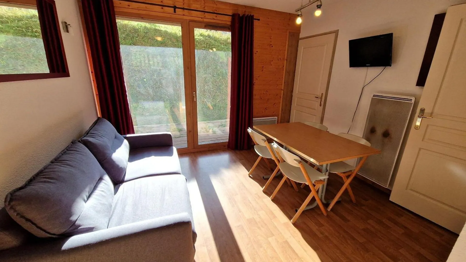 Appartement Cosy 4 Pers, Proche Telecabine, Non-Fumeur, Animaux Admis - Fr-1-265-366 Modane Apartment